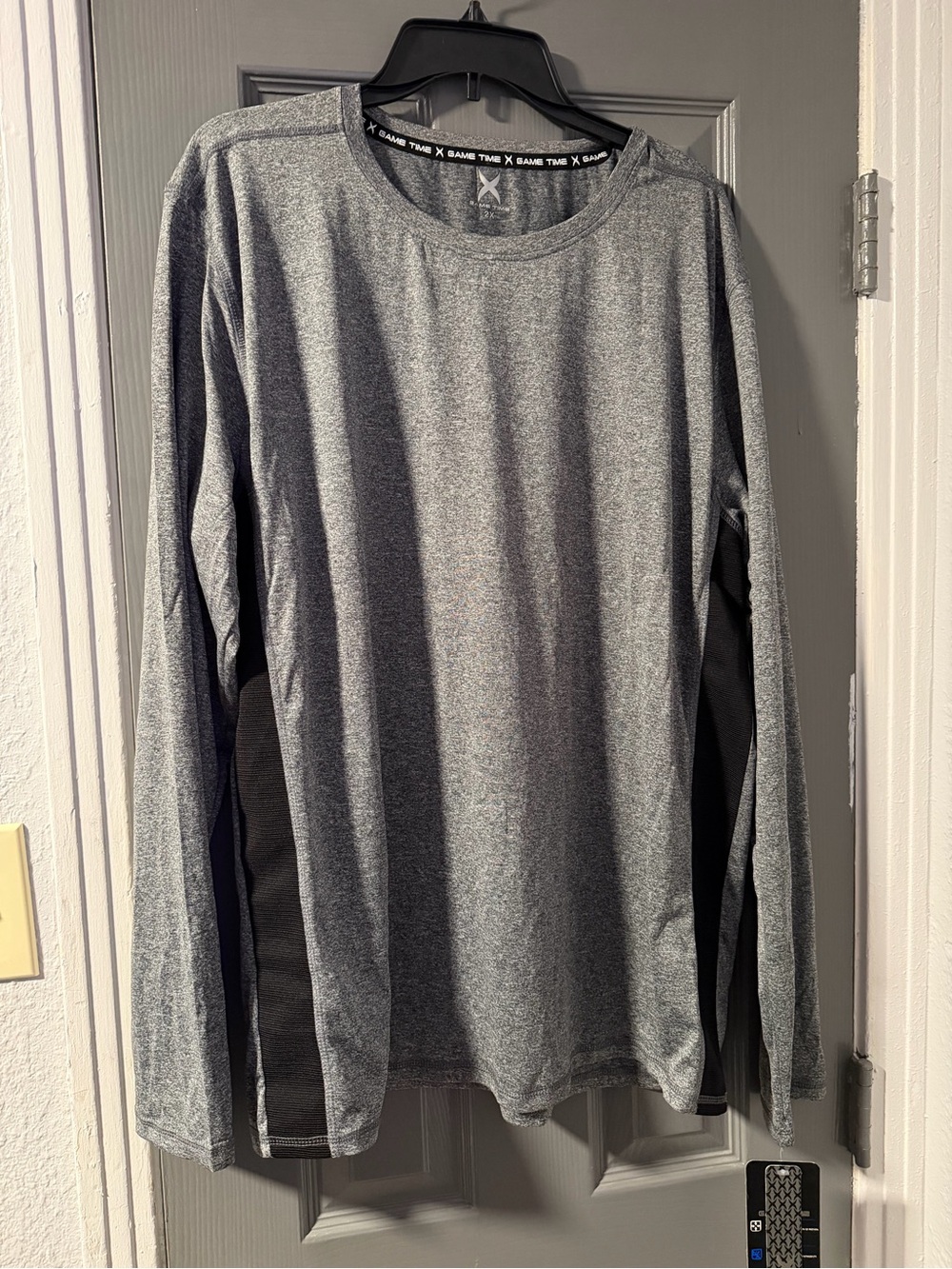 Game Time Men's Long Sleeve Performance Tee - Heather Gray with Black Panels